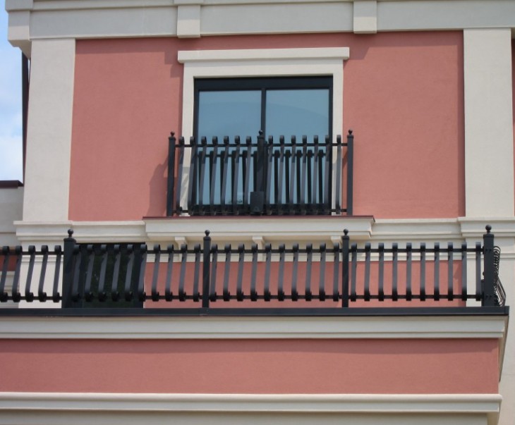 Restaurant Window Railing