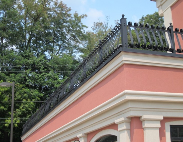 Restaurant Roof Railing