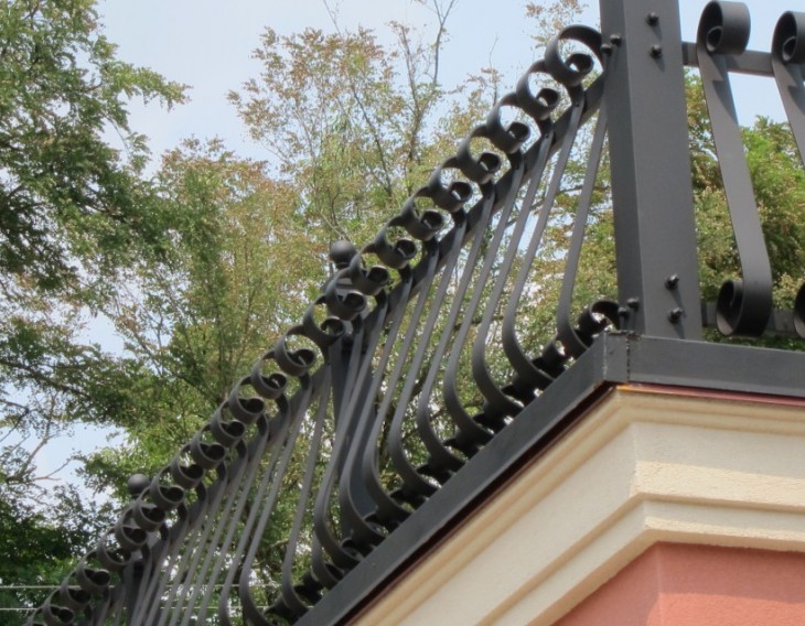 Restaurant Roof Railing