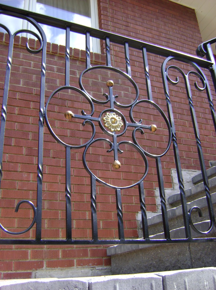 Black Stair Railing Design