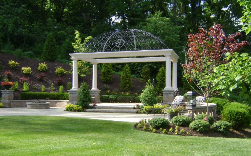 White Pillar Pergola