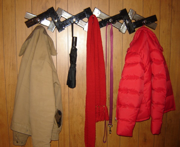 Zigzag Coat Rack