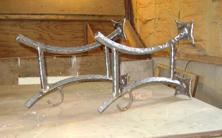 Oriental Hanger